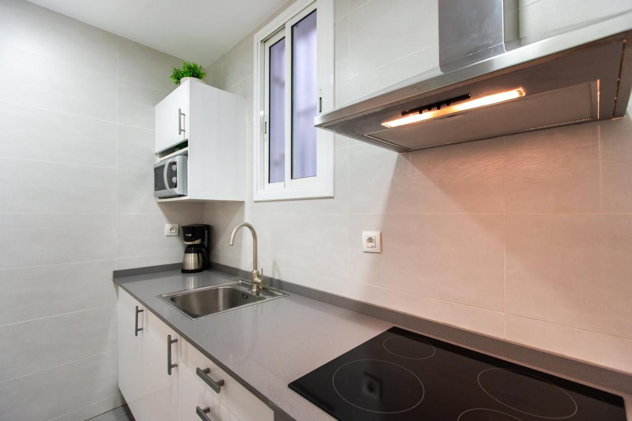 Pere Serafi 2 Bedroom Apartment Barcelona Exterior photo